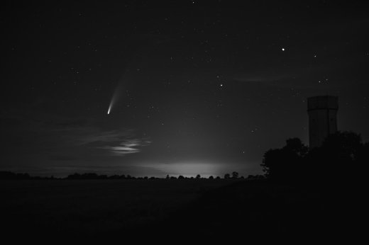 comet-neowise-5408666_1280.jpg